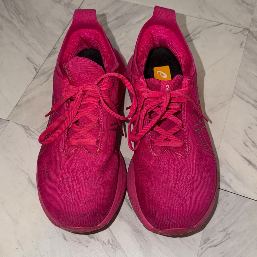 ASICS Women's Gel-Nimbus 25 Pink Sneakers